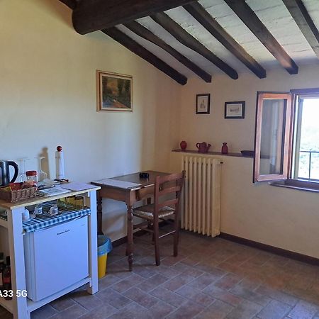Podere Il Caggio Rooms Σαν Τζιμινιάνο Εξωτερικό φωτογραφία